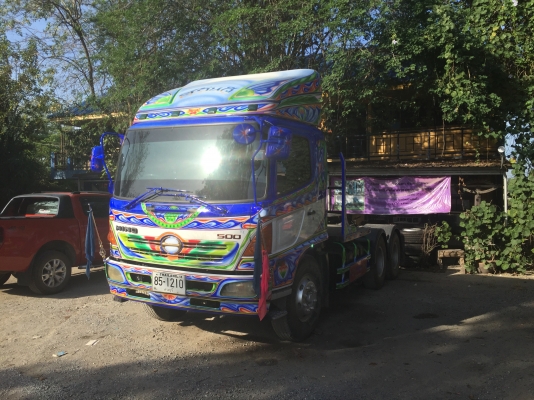 รถหัวลาก 10 ล้อ ฮีโน่ เครื่อง JO8 เพลาเดียว