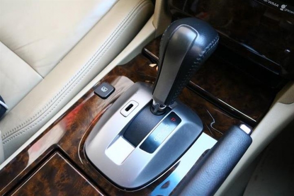 HONDA ACCORD 2.4 I-VTEC T0P NAv สีบ.เงิน ปี2008