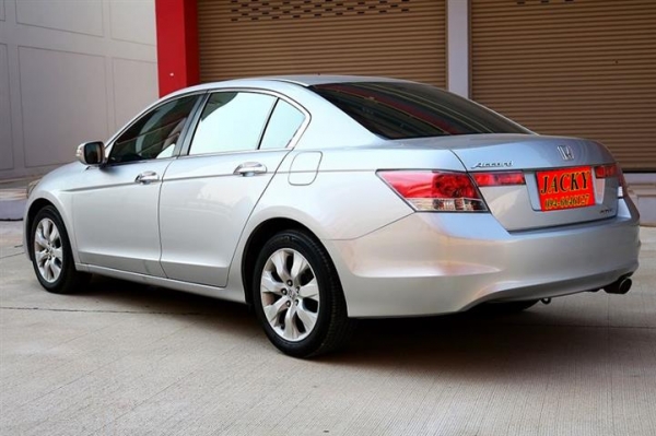 HONDA ACCORD 2.4 I-VTEC T0P NAv สีบ.เงิน ปี2008