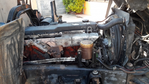 Isuzu FTR32NR เครื่อง 195 เบรคทิฟฟี่ เกียร์ตาราง ยาว 7.20 เมตร เครื่องดี คัสซีสวย ทะเบียนพร้อมโอน Isuzu FTR32NR เครื่อง 195 เบรคทิฟฟี่ เกียร์ตาราง ยาว 7.20 เมตร เครื่องดี คัสซีสวย ทะเบียนพร้อมโอน