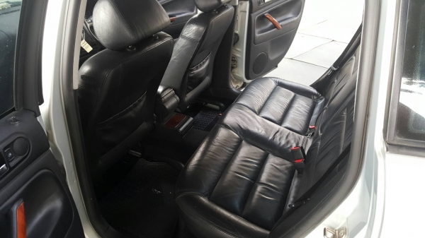 VOLKSWAGEN PASSAT 1.8 ปี2000 รถมือเดียว ไม่เคยติดแก๊ส VOLKSWAGEN PASSAT 1.8 ปี2000 รถมือเดียว ไม่เคยติดแก๊ส