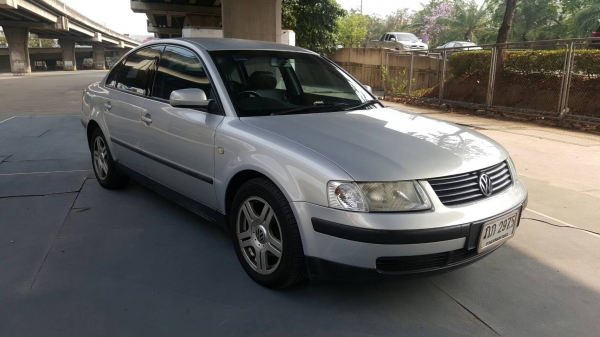 VOLKSWAGEN PASSAT 1.8 ปี2000 รถมือเดียว ไม่เคยติดแก๊ส VOLKSWAGEN PASSAT 1.8 ปี2000 รถมือเดียว ไม่เคยติดแก๊ส