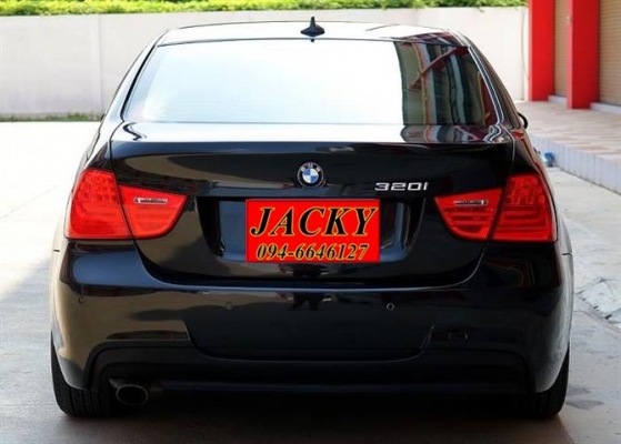BMW 320i E90 2.0 SE AT สีดำ ปี2009
