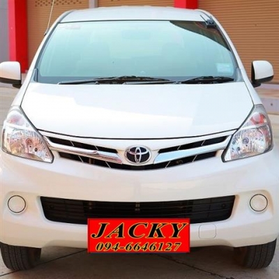 T0Y0TA AvanZa 1.5E MT สีขาว ปี2012