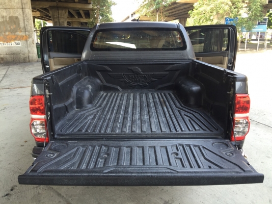 toyota vigo prerunner 4dr 2.5e สีเทาดำ ปี 2012 รถมือเดียว สภาพสวยมากๆ เกียร์ธรรมดา