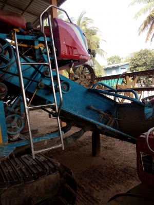 ขายรถเกี่ยวเกษตรพัฒนา จ้าวช้าง ราคาถูก