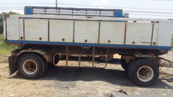 ขายสิบล้อพ่วงดั้มลูกสองคานFM2K 260HP