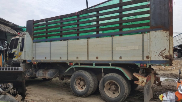 ขายสิบล้อพ่วงดั้มลูกสองคานFM2K 260HP