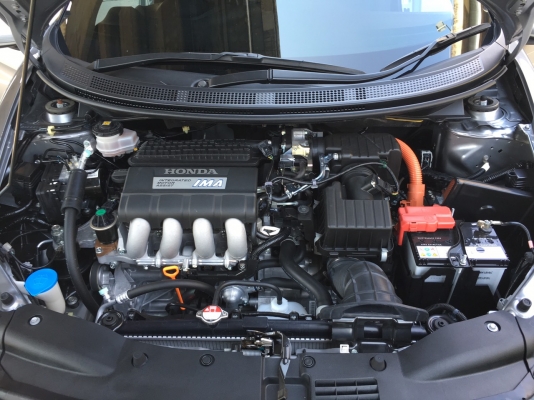 honda cr-z hybrid 1.5 รถสวยมาก ปี 2016 วิ่งน้อยสุดๆไมล์แท้ บุ๊คเซอร์วิสครบ