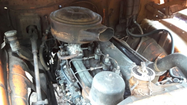 รถบรรทุก6ล้อติดเครน