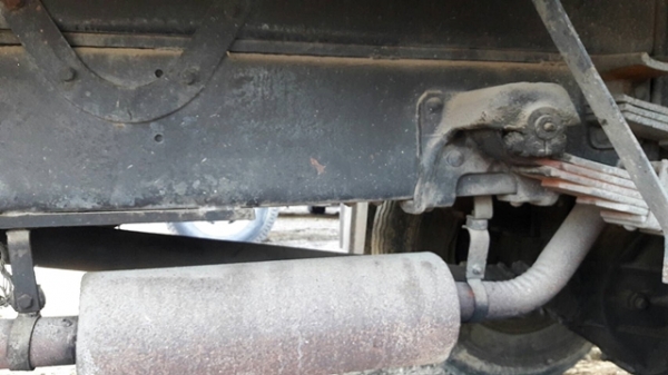 รถบรรทุก6ล้อติดเครน