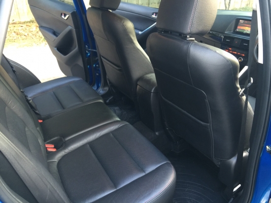 2015 MAZDA CX-5 2.5S รถสวย ปีใหม่ มือเดียว น่าใช้สุดๆ ซื้อไปคุ้มสุดๆ