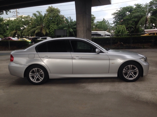 BMW 318I SE สีเทา ปี 2009 รถมือเดียวอุปกรณ์ครบ