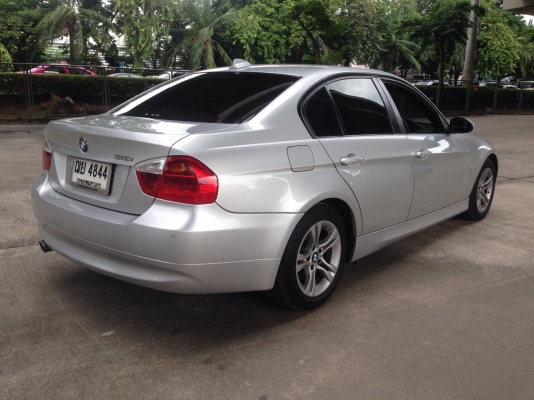 BMW 318I SE สีเทา ปี 2009 รถมือเดียวอุปกรณ์ครบ
