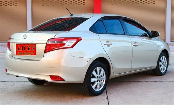 T0Y0TA New Vios 1.5 AT สีน้ำตาล ปี 2014