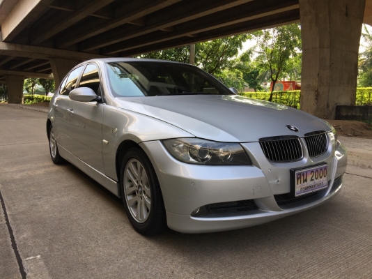 BMW 320I E90 สีเทา ปี2006 AT รถสวยสภาพพร้อมใช้
