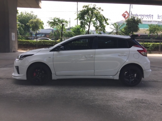 TOYOTA YARIS 1.2 E สี ขาว ปี 2014 รถมือเดียวไมล์แท้วิ่งน้อย