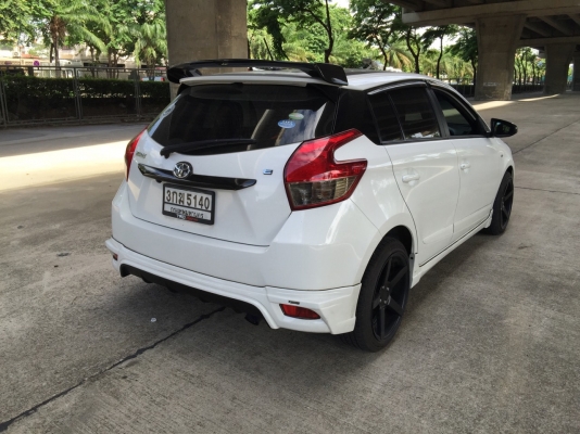 TOYOTA YARIS 1.2 E สี ขาว ปี 2014 รถมือเดียวไมล์แท้วิ่งน้อย