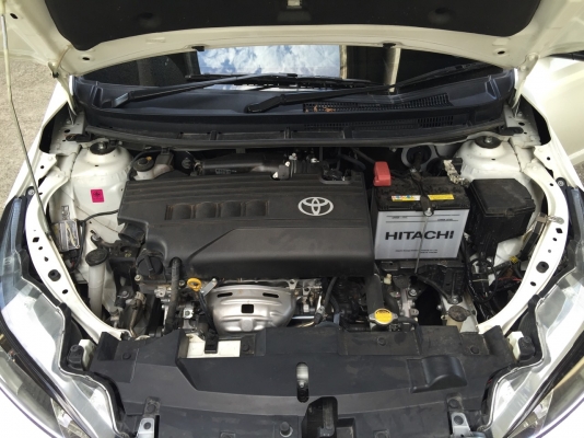 TOYOTA YARIS 1.2 E สี ขาว ปี 2014 รถมือเดียวไมล์แท้วิ่งน้อย