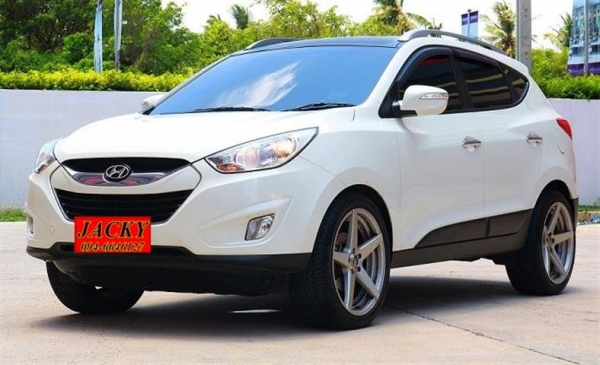 HyunDai Tucson 2.0D AT สีขาว ปี2013 HyunDai Tucson 2.0D AT สีขาว ปี2013