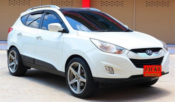 HyunDai Tucson 2.0D AT สีขาว ปี2013 HyunDai Tucson 2.0D AT สีขาว ปี2013