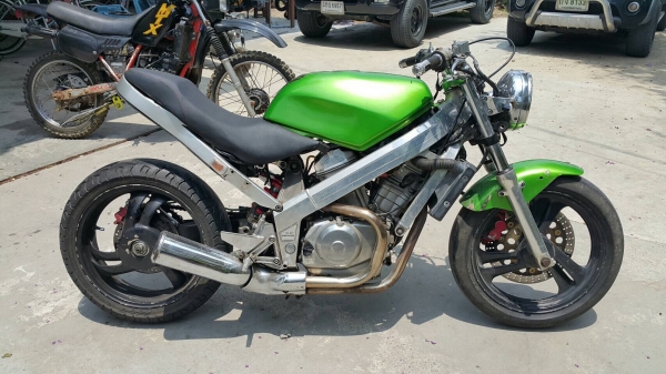 Honda Bros400cc.