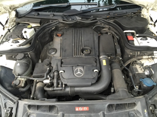 BENZ C180 สีขาว ปี2011 รถสวยกริ้ป สภาพพร้อมใช้ หน้าหลังเดิมไม่มีชน เจ้าของใช้รักษาสะอาดทั้งภายในภายนอก BENZ C180 สีขาว ปี2011 รถสวยกริ้ป สภาพพร้อมใช้ หน้าหลังเดิมไม่มีชน เจ้าของใช้รักษาสะอาดทั้งภายในภายนอก