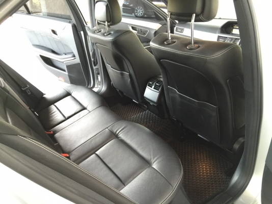 BENZ E250 CGI 1.8 SEDAN ปี 2011 สี เทา รถมือเดียว ไมล์แท้วิ่งน้อย