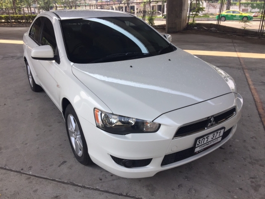 2010 MITSUBISHI LANCER 1.8GLS สีขาว