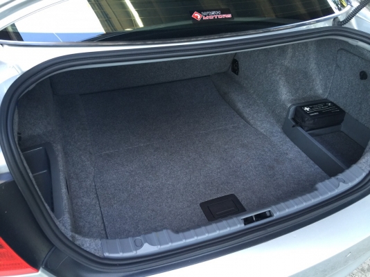 bmw 320i se e90 สีเทา ปี 2009 ไมล์ 127xxx