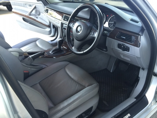 bmw 320i se e90 สีเทา ปี 2009 ไมล์ 127xxx