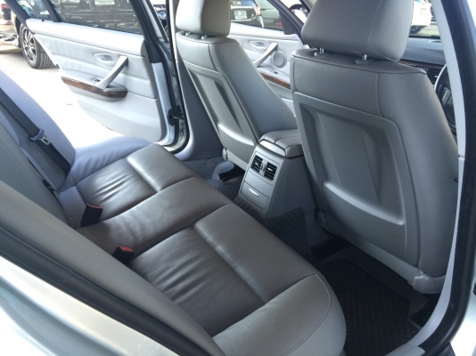 bmw 320i se e90 สีเทา ปี 2009 ไมล์ 127xxx