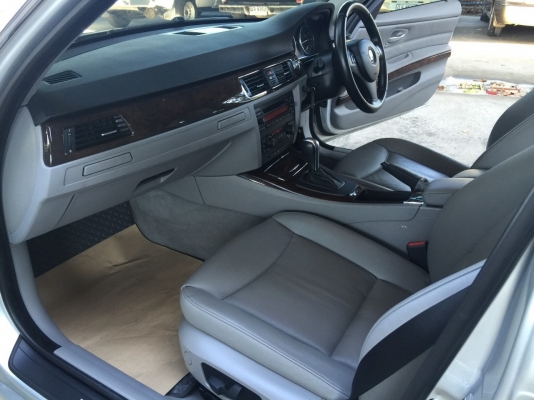 bmw 320i se e90 สีเทา ปี 2009 ไมล์ 127xxx