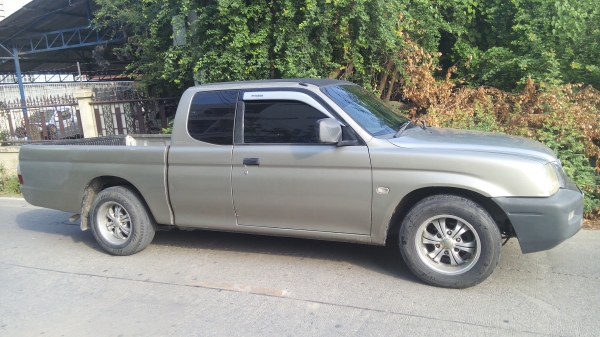 ขายสตาด้าปี2005 2.8กระจกไฟฟ้า พาวเวอร์ 175000 ขายสตาด้าปี2005 2.8กระจกไฟฟ้า พาวเวอร์ 175000