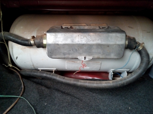 กันแดดกันฝน ขายโตโยต้า corolla GXI เกียร์ ออโตั + LPG ลงเล่มแล้ว ปี 1995 แอร์หนาว เครื่อง 1300 cc ถูกๆ ขายตามสภาพ