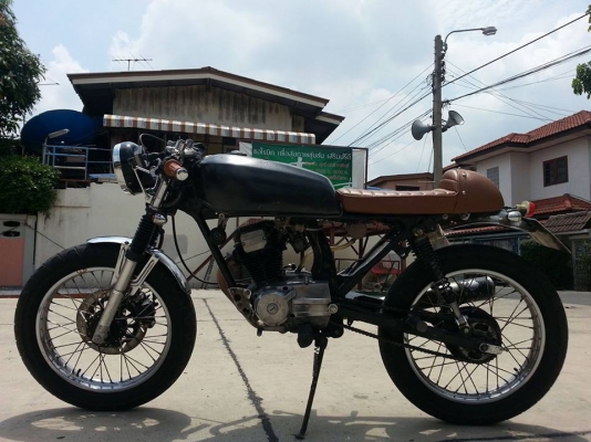 ขาย Honda wing 125 ทะเบียนเต็มพร้อมโอน  แต่งสไตล์ cafe