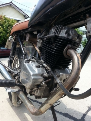 ขาย Honda wing 125 ทะเบียนเต็มพร้อมโอน  แต่งสไตล์ cafe