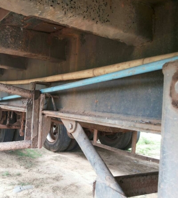 หางเทนเลอร์ 2คาน ช่วงยาว12ม ไม่ดั้ม ทะเบียนพร้อมโอน  มี 5หาง ราคาหางละ 185,000บ ทุกหาง