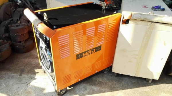 >>พลังหนุ่มวัยใสรุ่นใหม่อยู่ในลัง!!<< PS 300 ชนห้างของใหม่ 100\% เชื่อมนุ่มประหยัดไฟ!!