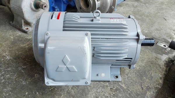 ** ขายแล้วครับ!! ** มอเตอร์ Mitsubishi 10 HP. 220V. รุ่น SCL-KR สภาพสวยสดใหม่ตีไป 97\% เดิมทุกเม็ดวิ่งเงียบพร้อมใช้งานมาเทสก่อนได้!!