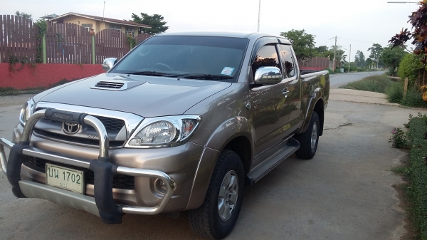 พีรัลเนอร์2500cc vn trubo มือเดีนวป้ายแดงผู้หญิงใช้เดิมๆไม่เคยทำสี