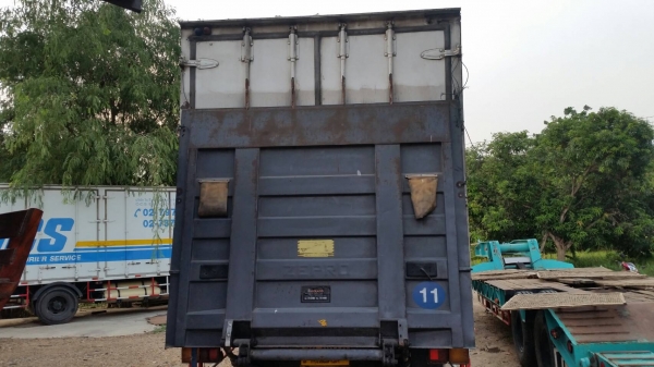 ขายรถ 6 ล้อ Mitsubishi  fuso eu3 FM65FM18081