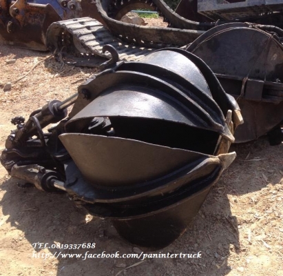 FROM JAPAN ตัวคีบแบบกลีบบัว (4 กลีบ) เหมาะสำหรับงานคีบเศษเหล็ก / เศษไม้/ ขยะรีไซเคิล ฯลฯ ราคาเพียง 27,500 บาท FROM JAPAN ตัวคีบแบบกลีบบัว (4 กลีบ) เหมาะสำหรับงานคีบเศษเหล็ก / เศษไม้/ ขยะรีไซเคิล ฯลฯ ราคาเพียง 27,500 บาท