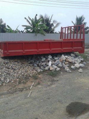 ขายกะบะเหล็กพื้นเหล็ก