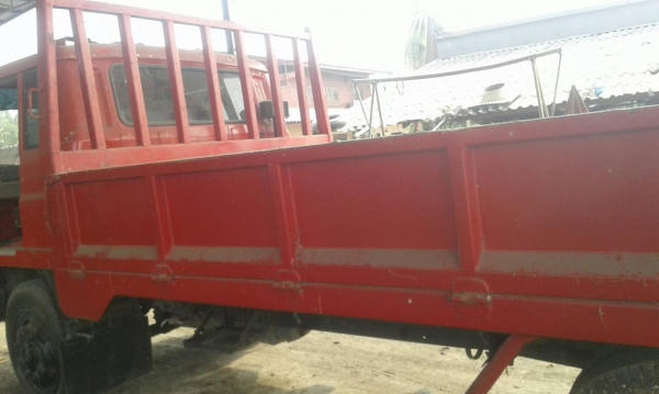 ขายกะบะเหล็กพื้นเหล็ก