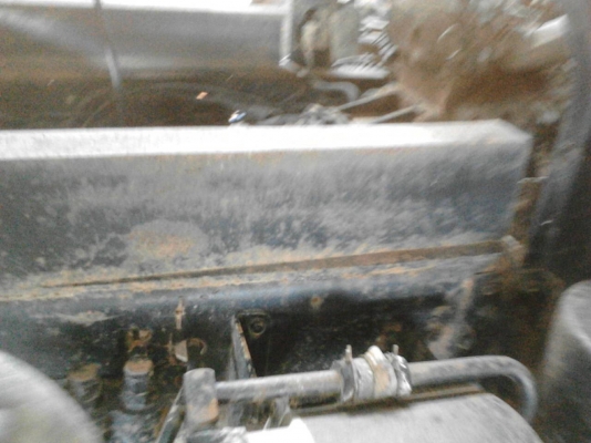 รถอีซูซุ 6 ล้อ ท้ายลาด 145 แรงม้า.    สนใจติดต่อ  081 - 6079515