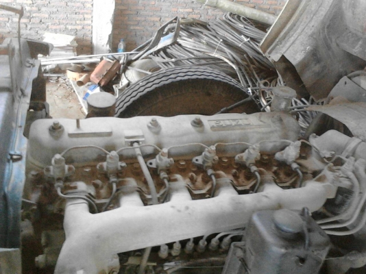 รถอีซูซุ 6 ล้อ ท้ายลาด 145 แรงม้า.    สนใจติดต่อ  081 - 6079515