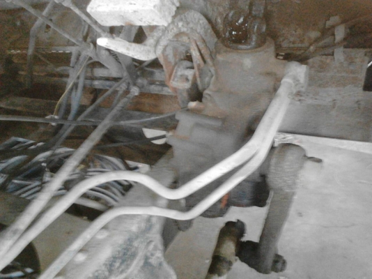 รถอีซูซุ 6 ล้อ ท้ายลาด 145 แรงม้า.    สนใจติดต่อ  081 - 6079515