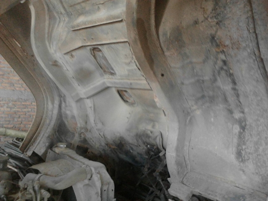 รถอีซูซุ 6 ล้อ ท้ายลาด 145 แรงม้า.    สนใจติดต่อ  081 - 6079515