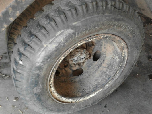 รถอีซูซุ 6 ล้อ ท้ายลาด 145 แรงม้า.    สนใจติดต่อ  081 - 6079515